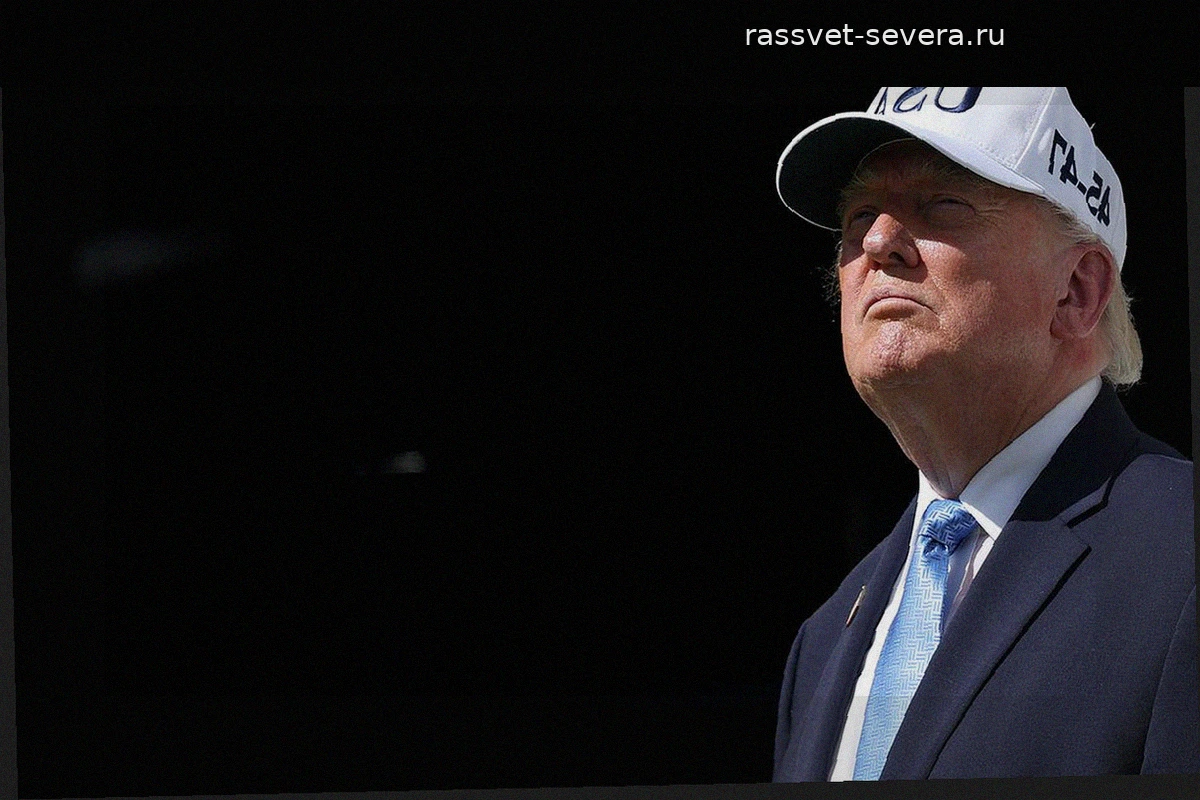 Трамп официально заменил ИИ на «суперинтеллект»