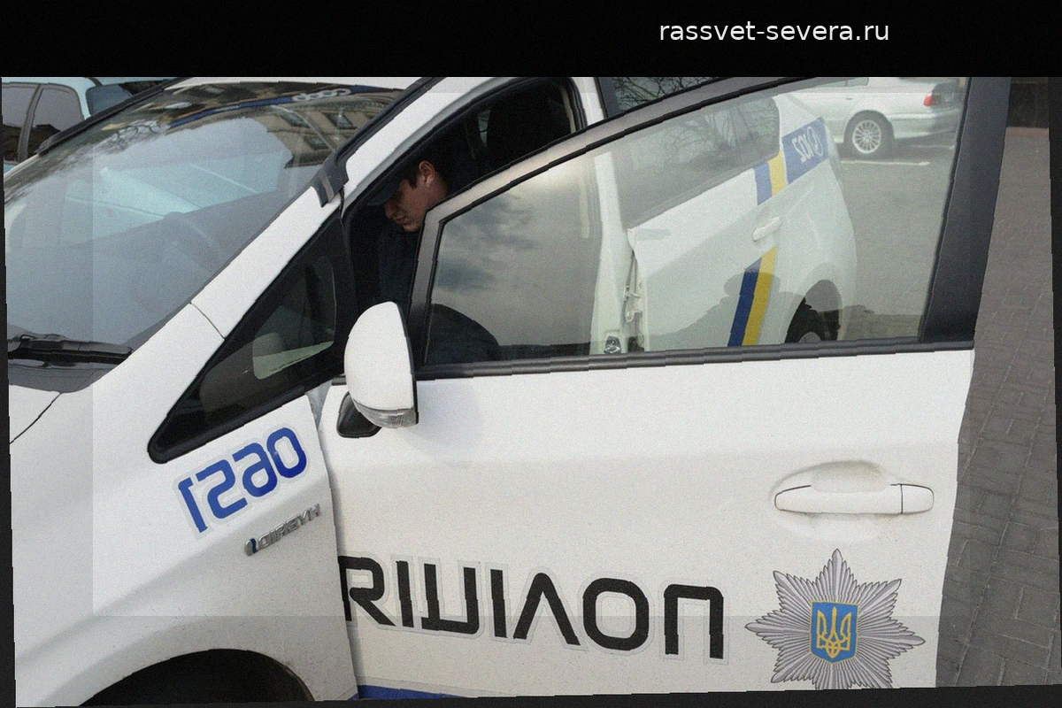 Четыре человека пострадали при взрыве гранаты в Шептицком