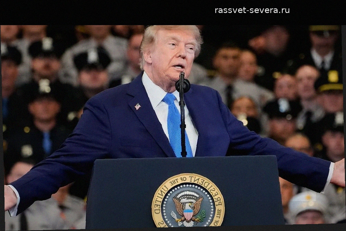 Трамп преуменьшает серьезные проблемы на американском авианосце на Ближнем Востоке