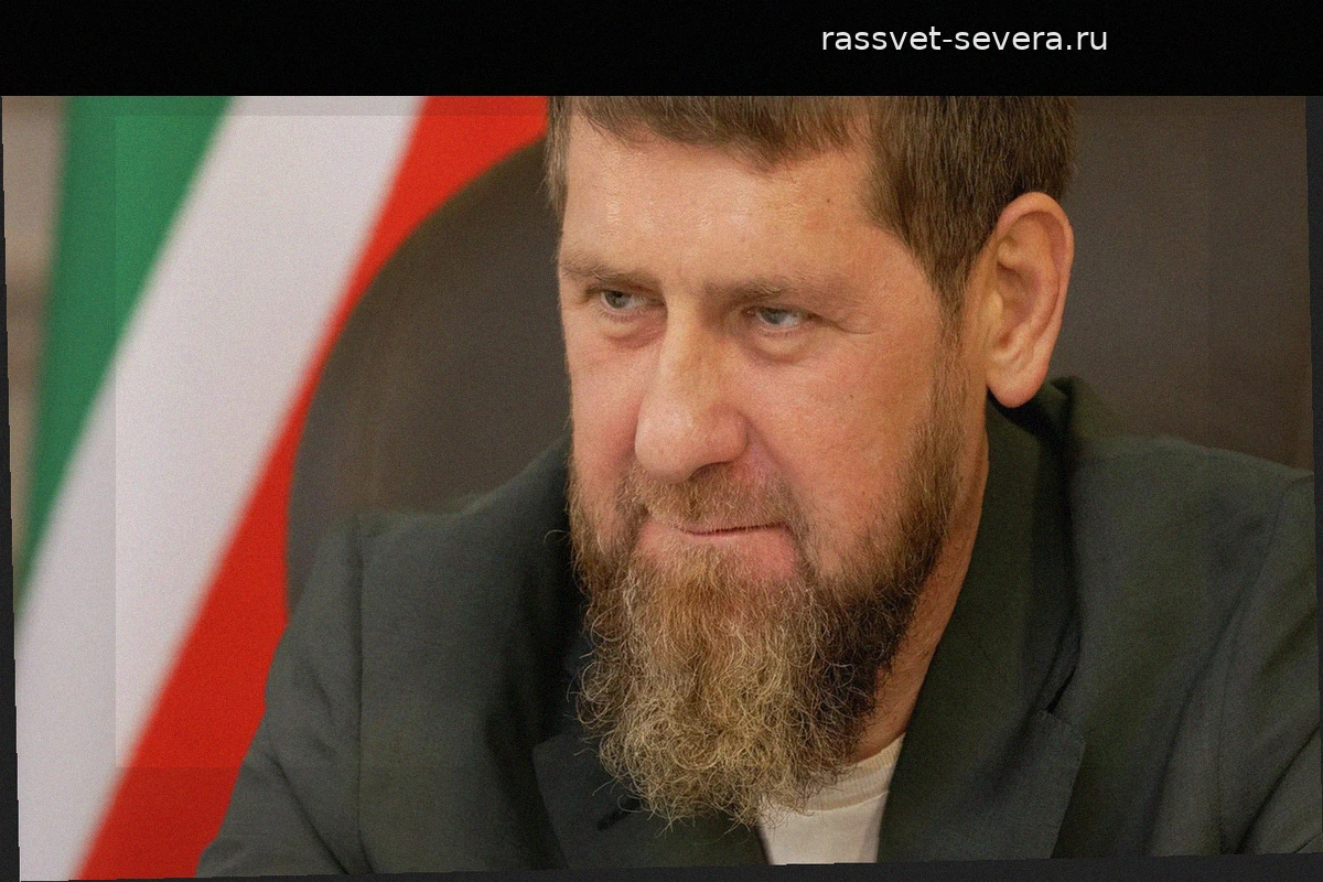 Рамзан Кадыров встретился с юным чеченским блогером, который постеснялся подойти к нему без тюбетейки