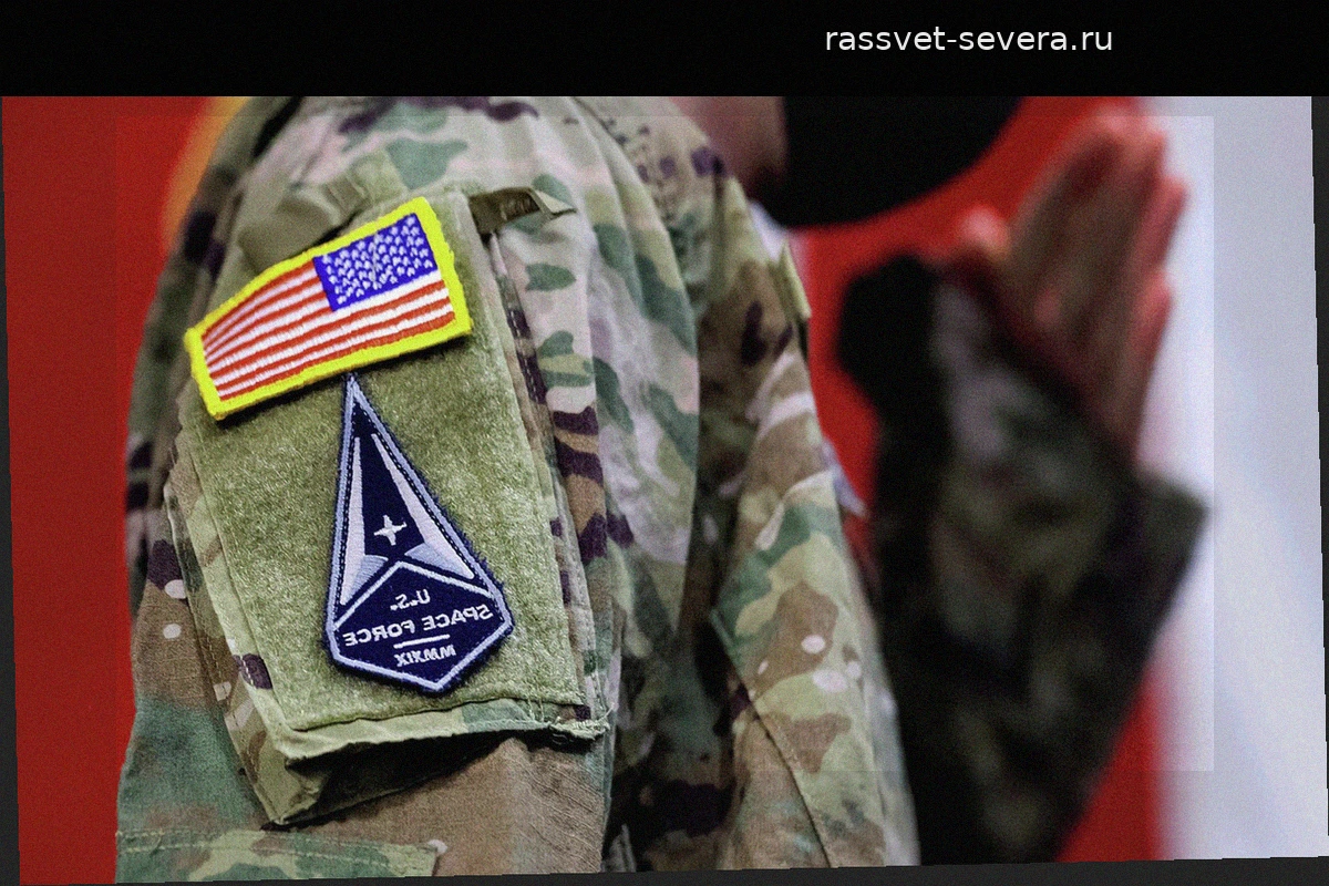 Командующий CENTCOM призвал Израиль атаковать ключевые отрасли Ирана
