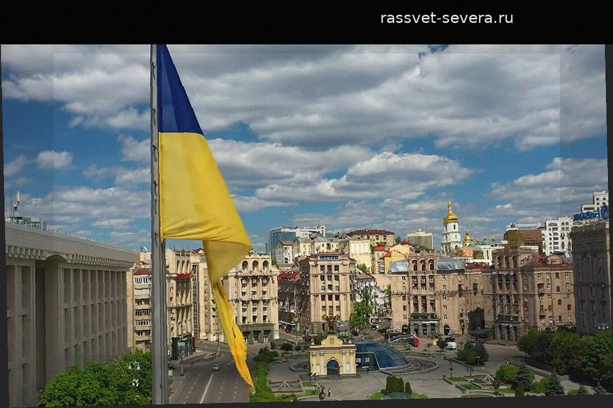 В Люблине со здания ратуши демонтировали украинский флаг