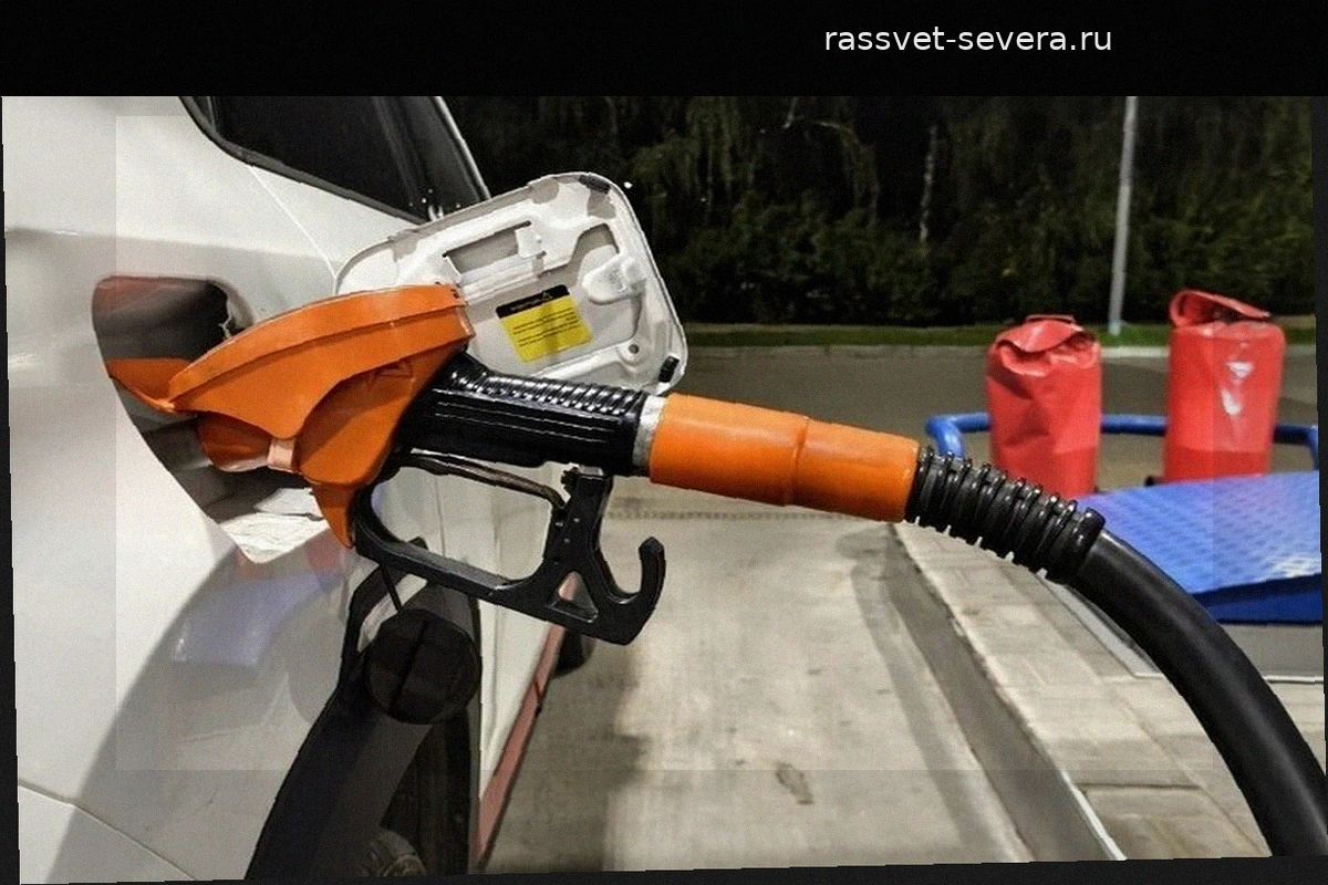 Нефть Brent подорожала до $110 на фоне эвакуации дипломатов из Саудовской Аравии