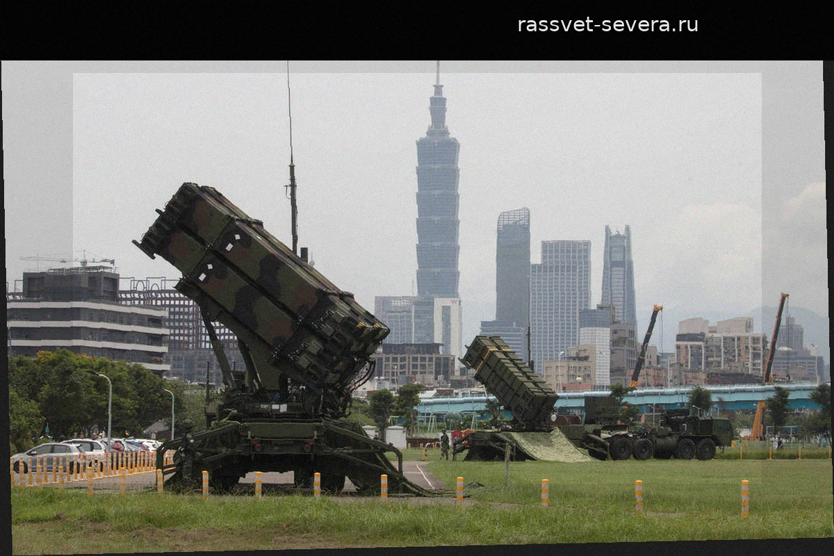 Тайваньские военные провели испытания американских РСЗО HIMARS в сторону материка