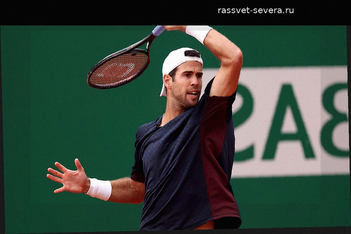 Карен Хачанов прервал серию из трех поражений на турнире в Мадриде