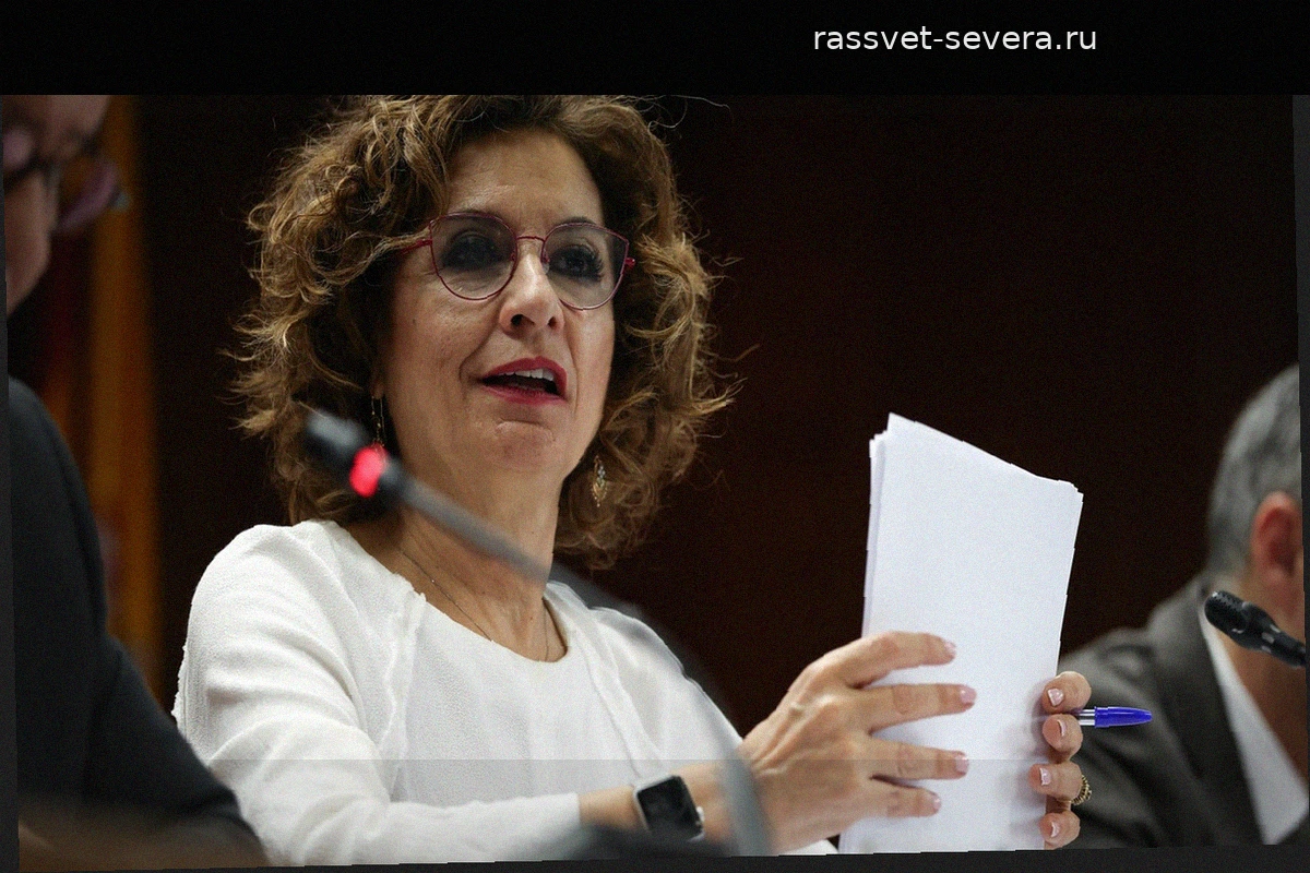 Народная партия назвала Монтеро «кандидатом лжи»: «Она называет себя врачом, не являясь медицинским работником»