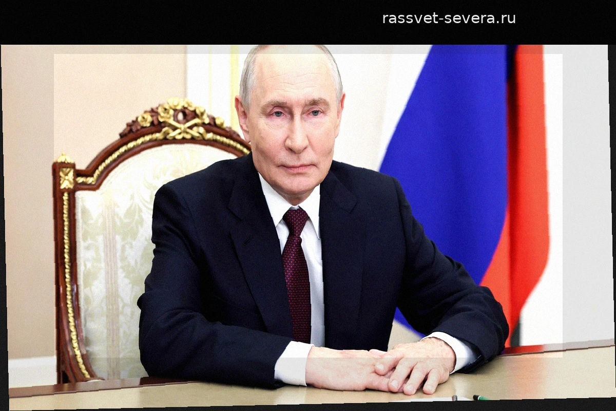 Песков объяснил отсутствие выходных в графике Путина