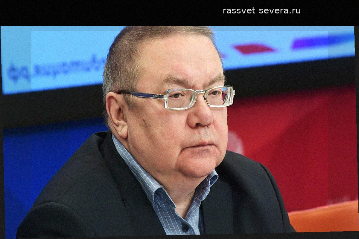 Руководитель Рособрнадзора ответил на критику ЕГЭ фразой о Пастернаке