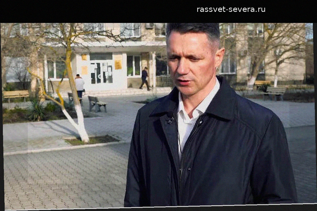 Александр Дудинов покидает пост главы Черноморского района