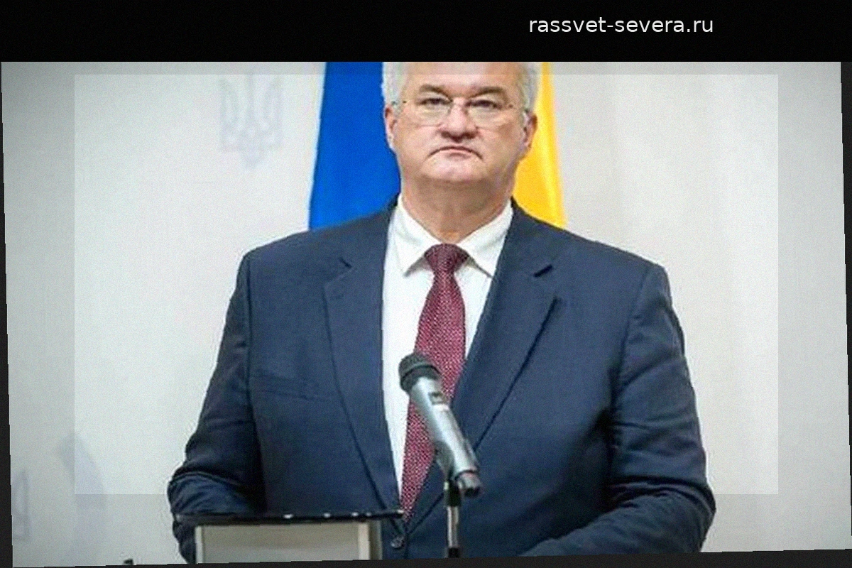 «Убирайся к черту»: в соцсетях жестко осадили главу МИД Украины