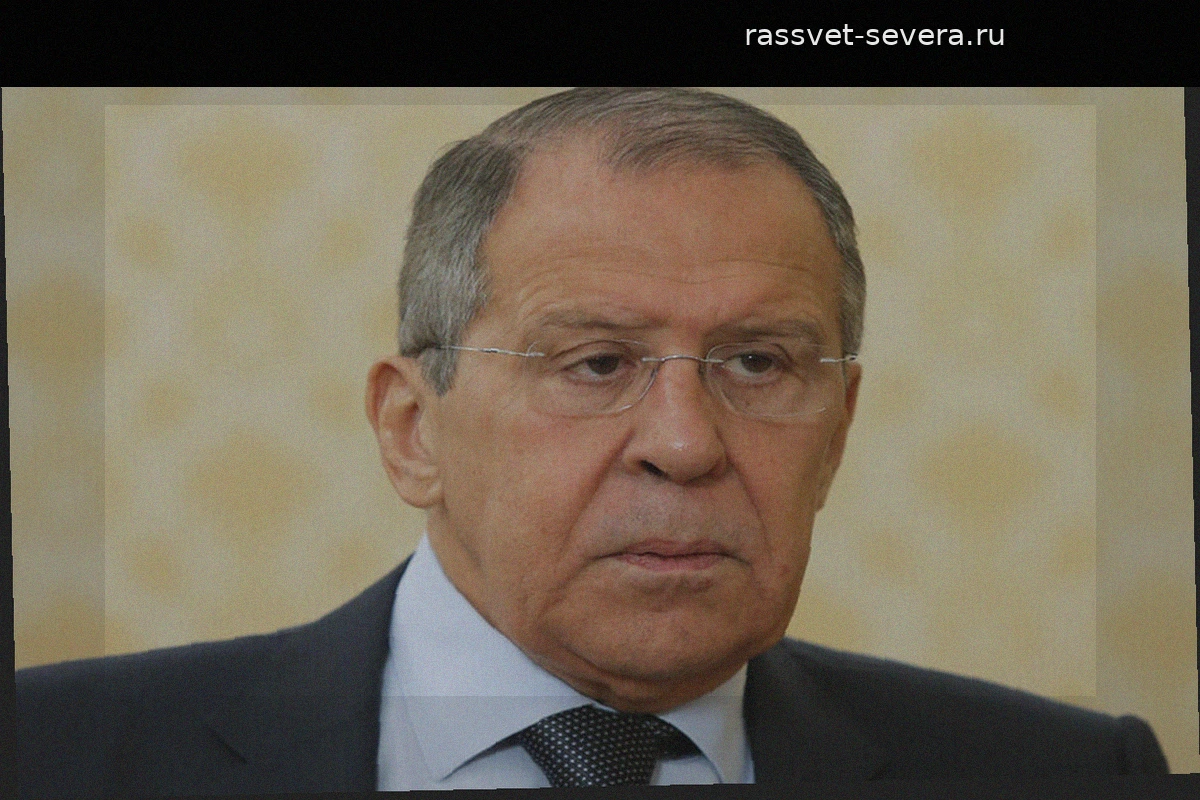 Лавров провел переговоры с министром иностранных дел Мали