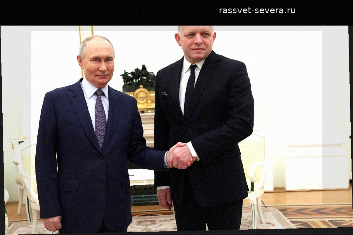 Ушаков: Роберт Фицо не выступал посредником в передаче посланий от Зеленского Путину