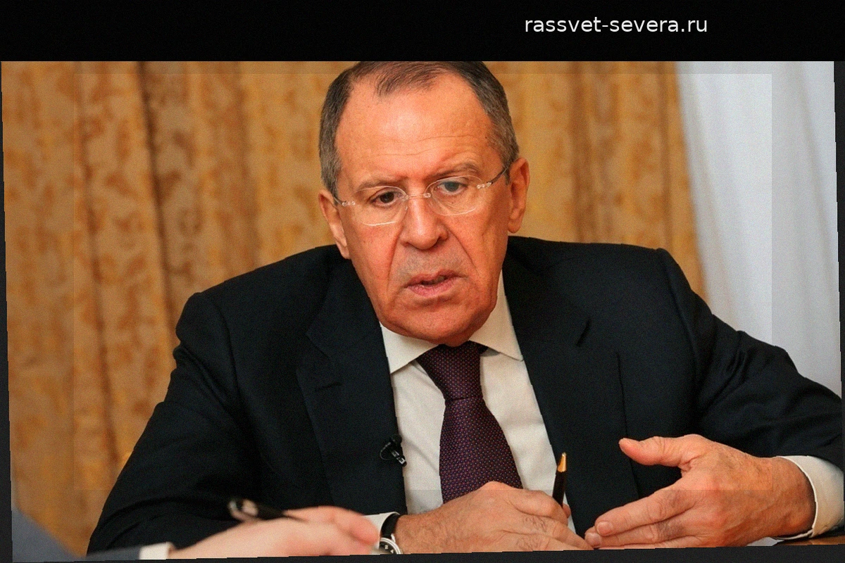 Лавров: Запад ведет войну против государств с суверенной политикой