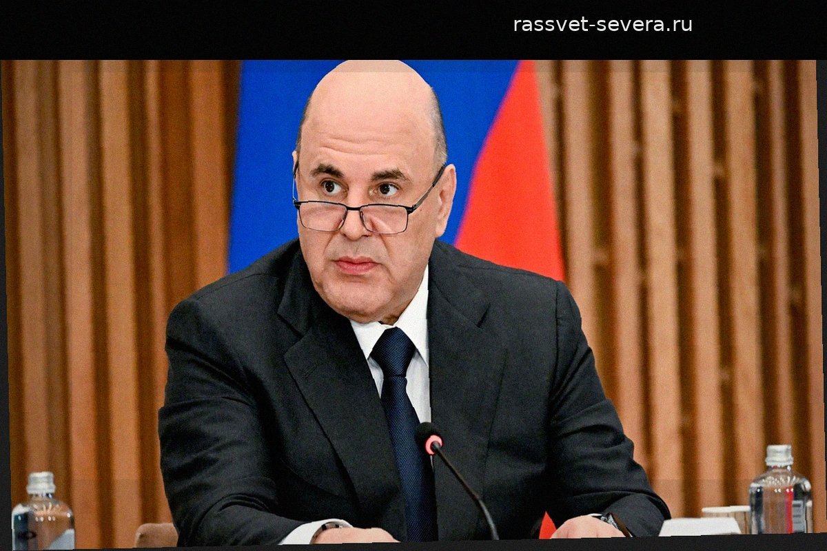 Михаил Мишустин поздравил машиностроителей с профессиональным праздником
