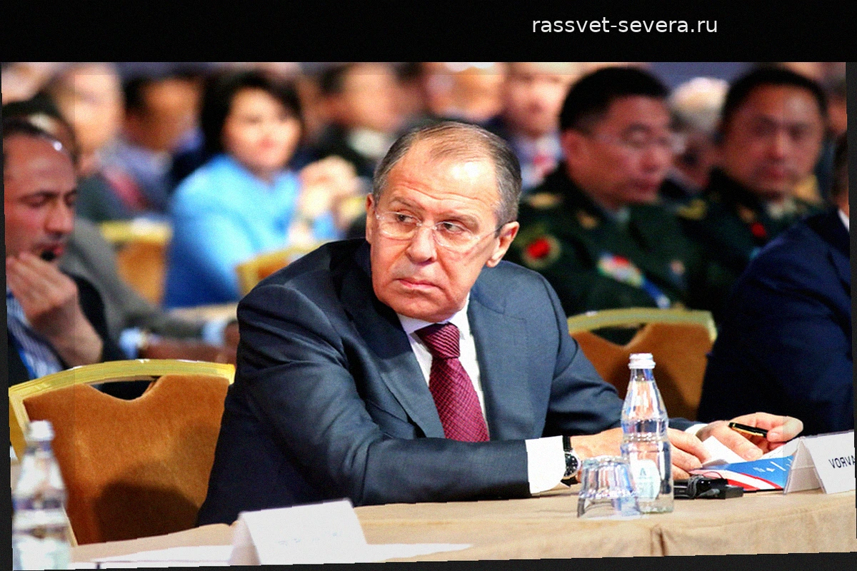 Лавров подчеркнул недопустимость искажения истории Второй мировой войны