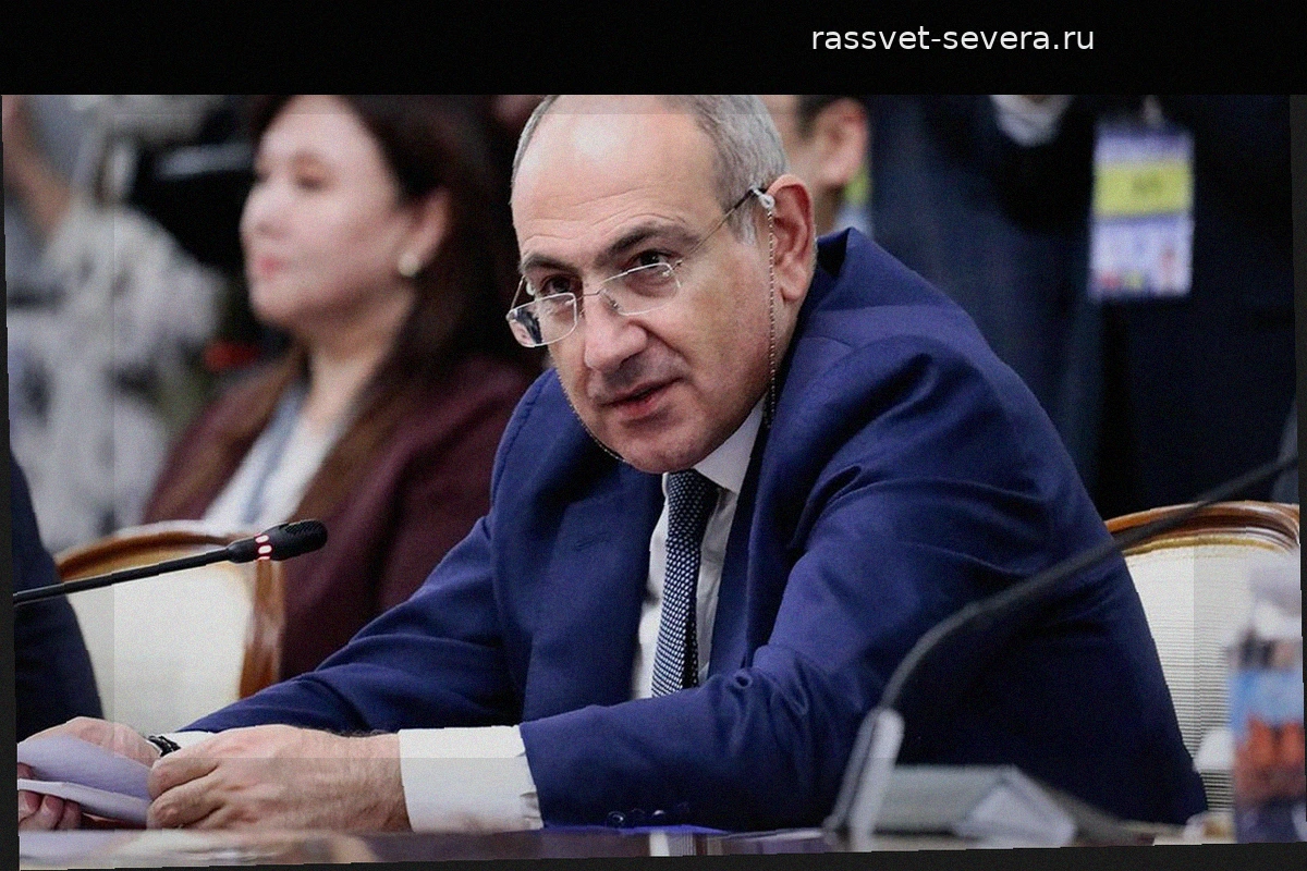 Пашинян заявил о необходимости признания России как сверхдержавы