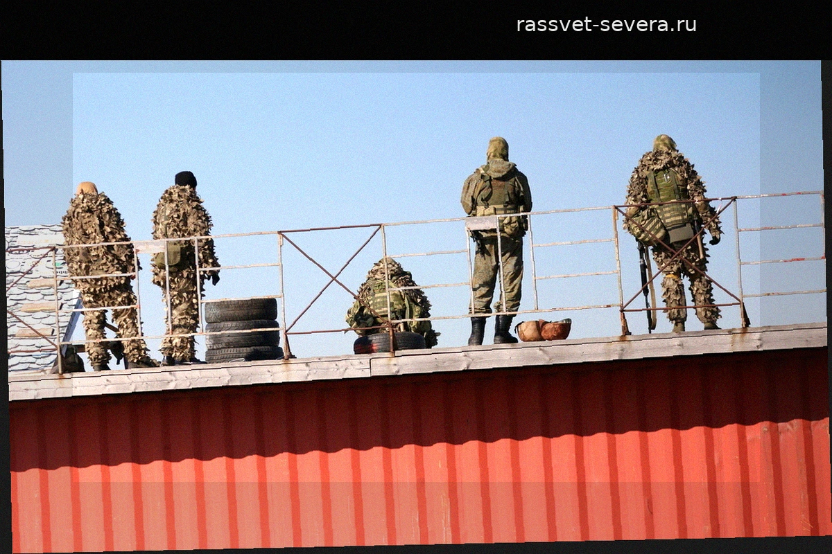 Украинские военные используют российское обмундирование для маскировки на фронте