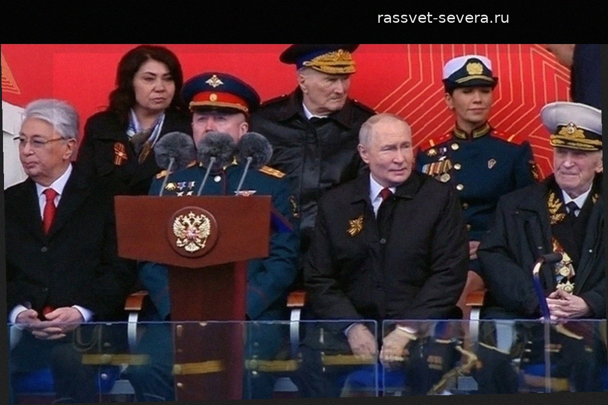 Путин провозгласил тост за торжество правды и справедливости на приеме в Кремле