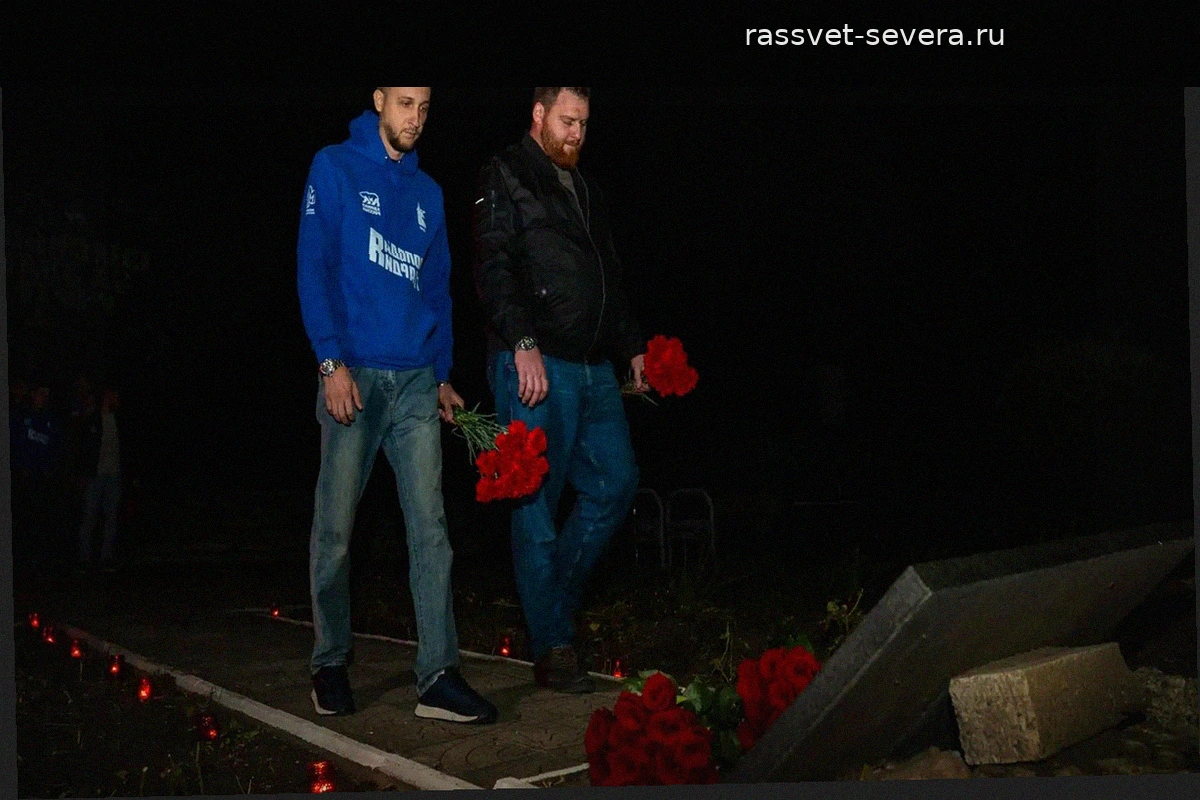 В Донецке почтили память погибших учителей