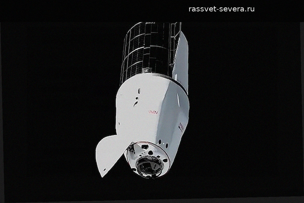 НАСА организует прямую трансляцию возвращения корабля SpaceX Dragon: где смотреть?