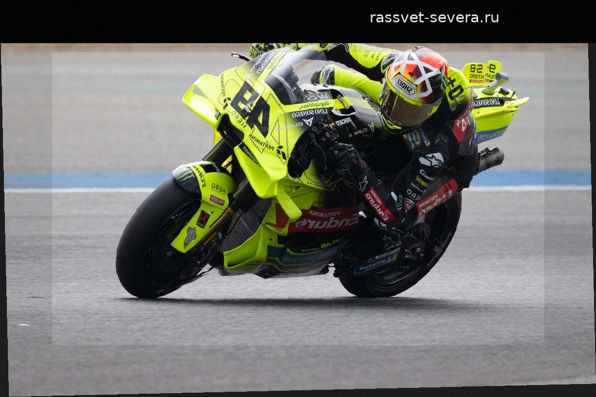 Ducati захватывает лидерство в Хересе: подопечные Росси обходят братьев Маркес