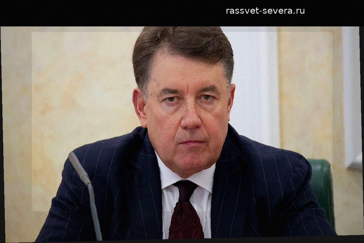 Экс-глава Совета судей Виктор Момотов окончательно лишился особого статуса