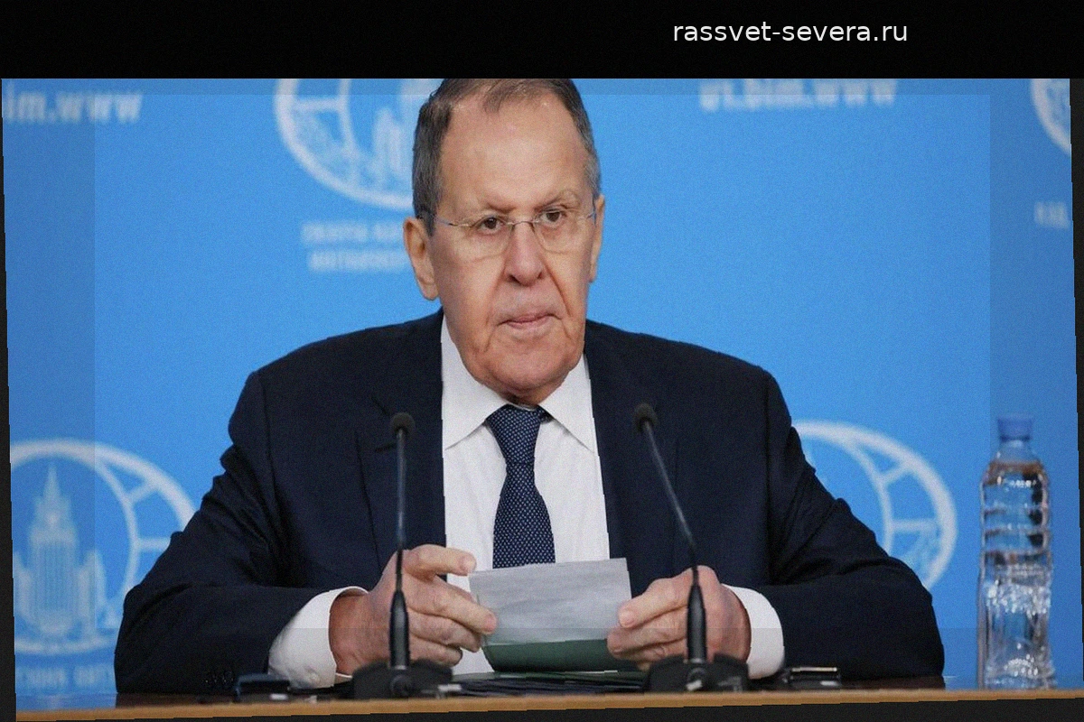 Лавров назвал киевский режим открыто нацистским