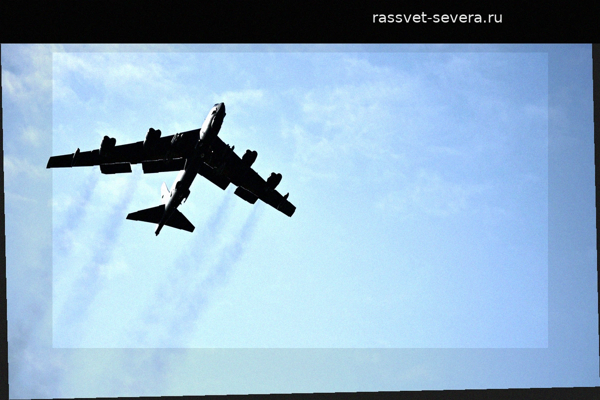 Трагедия в Калифорнии: разбился стратегический бомбардировщик B-52, выживших нет