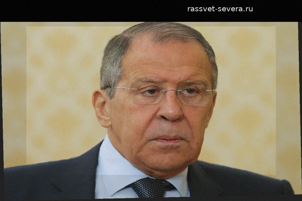 Лавров: Украина сохранила бы границы 1991 года без западного жульничества